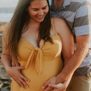Yellow pea in the pod maternity romper